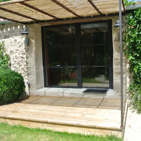 Les Epis Du Vent Nocleg ze śniadaniem 3*