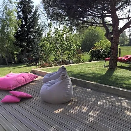 Les Epis Du Vent Nocleg ze śniadaniem Adilly