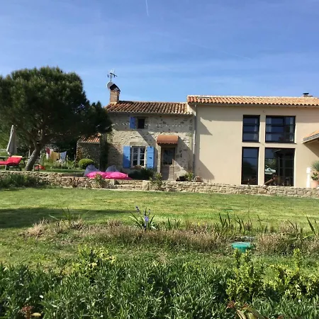 Les Epis Du Vent Nocleg ze śniadaniem