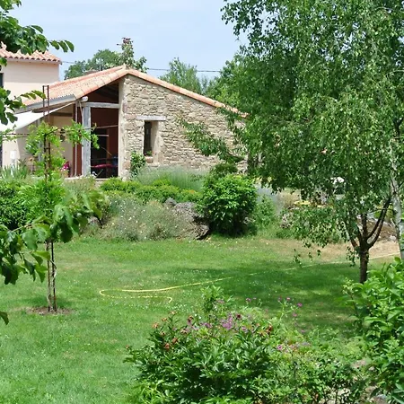 Les Epis Du Vent Nocleg ze śniadaniem 3*